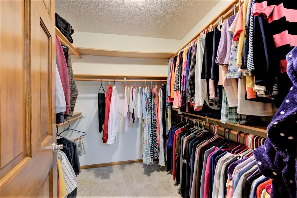 713 Stonewood Road Eagan, MN 55123 - Photo 17 of 32 Gallery Image 17