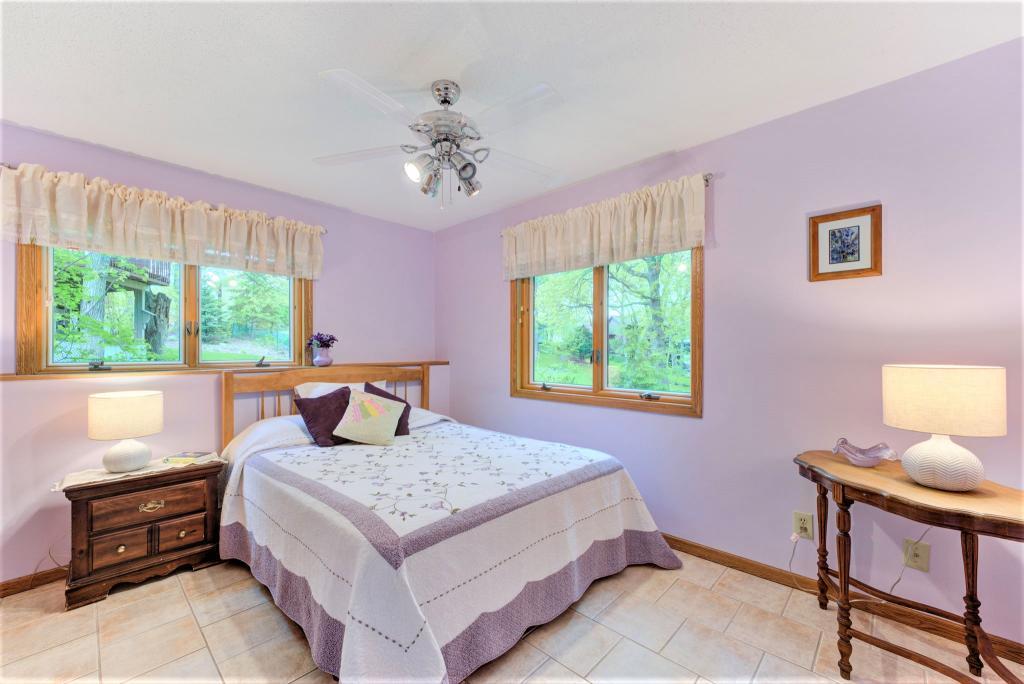 713 Stonewood Road Eagan, MN 55123 - Photo 22 of 32 Gallery Image 22