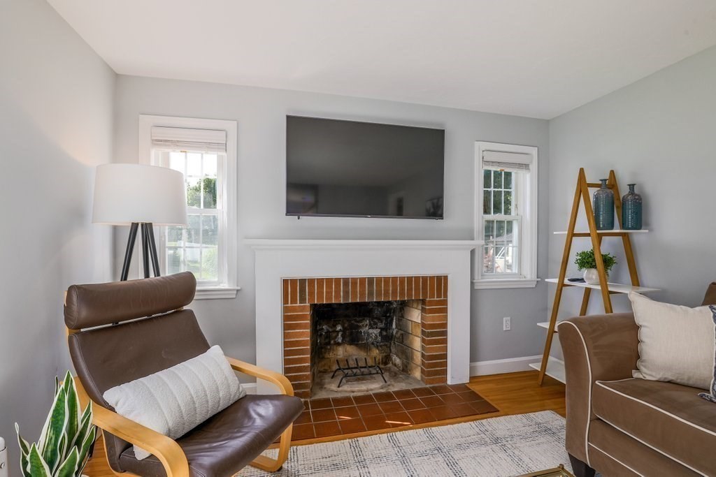3 Ireta Road Shrewsbury, MA 01545 - Photo 4 of 38 Gallery Image 4