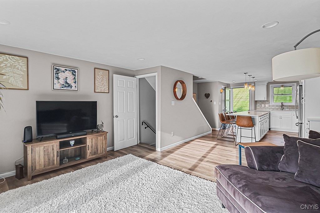 62 Chestnut Road New Hartford, NY 13413 - Photo 16 of 31