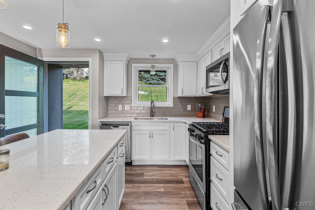 62 Chestnut Road New Hartford, NY 13413 - Photo 10 of 31