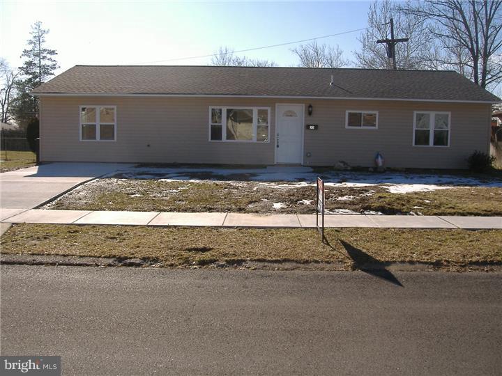 55 Gaping Rock Road Levittown, PA 19057 - Photo 1 of 25 Exterior Front