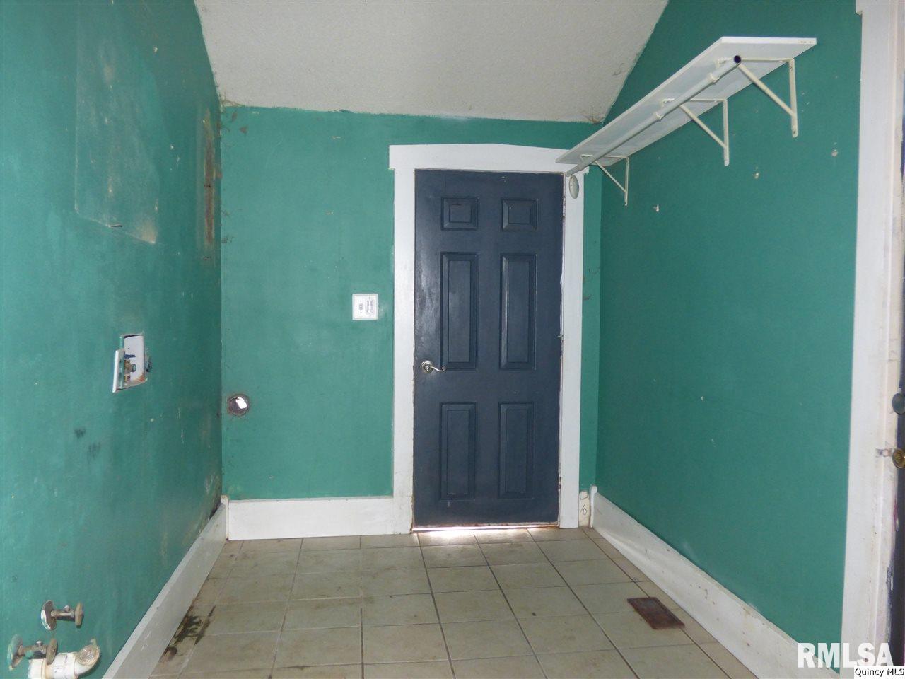 322 North Ohio Street Camp Point, IL 62320 - Photo 14 of 28 Gallery Image 14