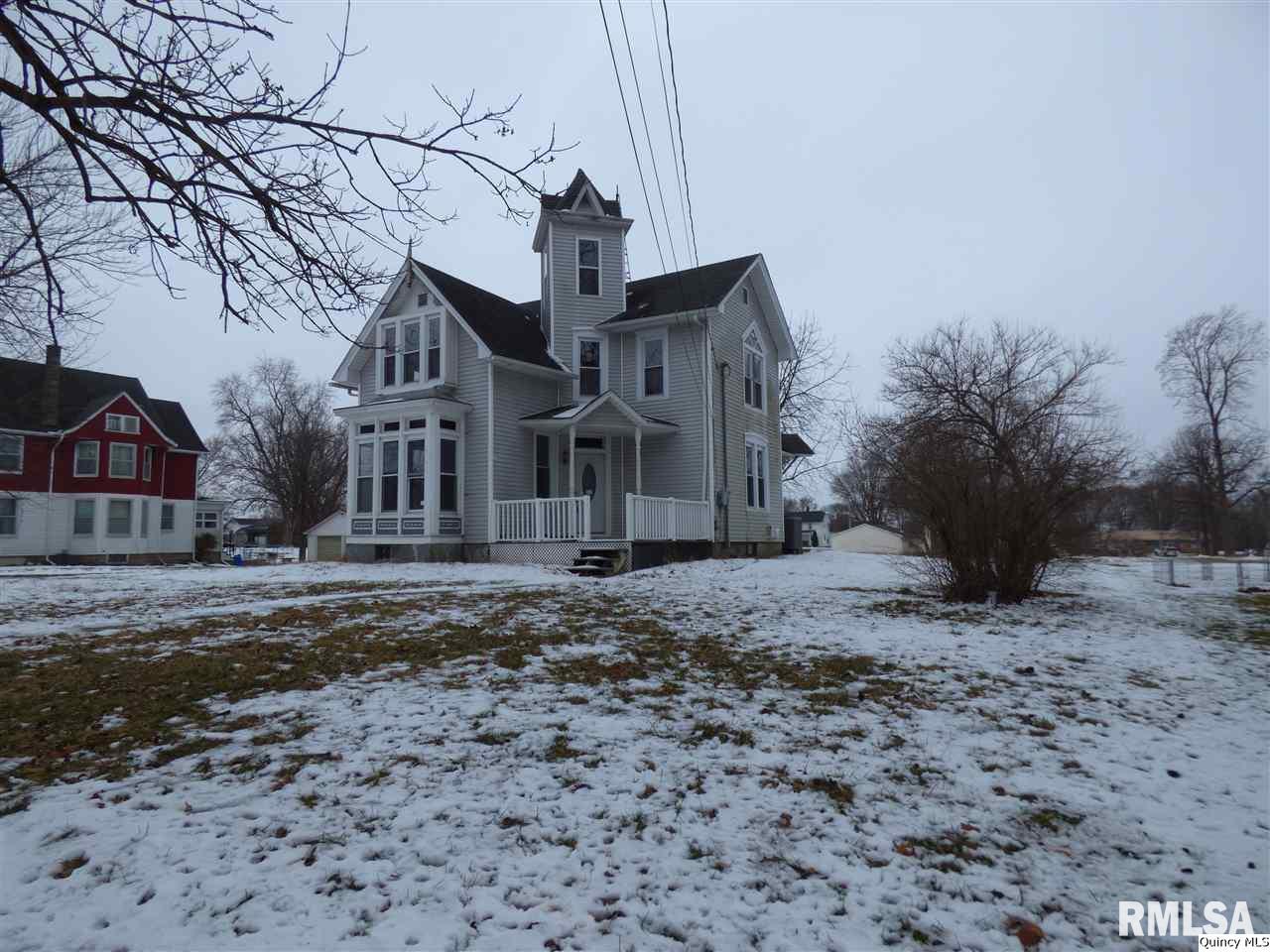 322 North Ohio Street Camp Point, IL 62320 - Photo 3 of 28 Gallery Image 3