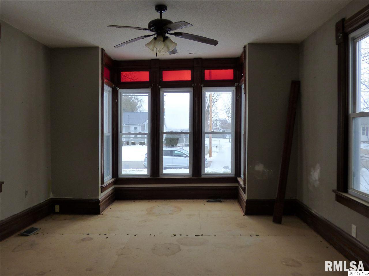 322 North Ohio Street Camp Point, IL 62320 - Photo 6 of 28 Gallery Image 6