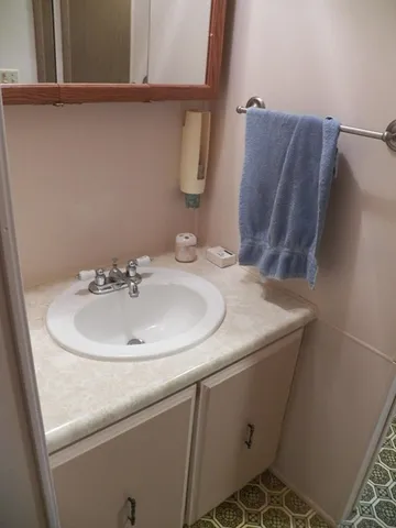 $259,400 | 520 Green Mountain Road, Effingham, NH 03882