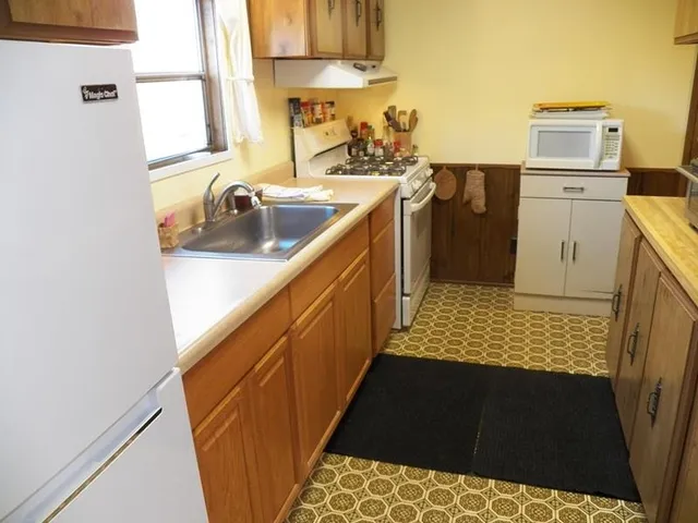 $259,400 | 520 Green Mountain Road, Effingham, NH 03882