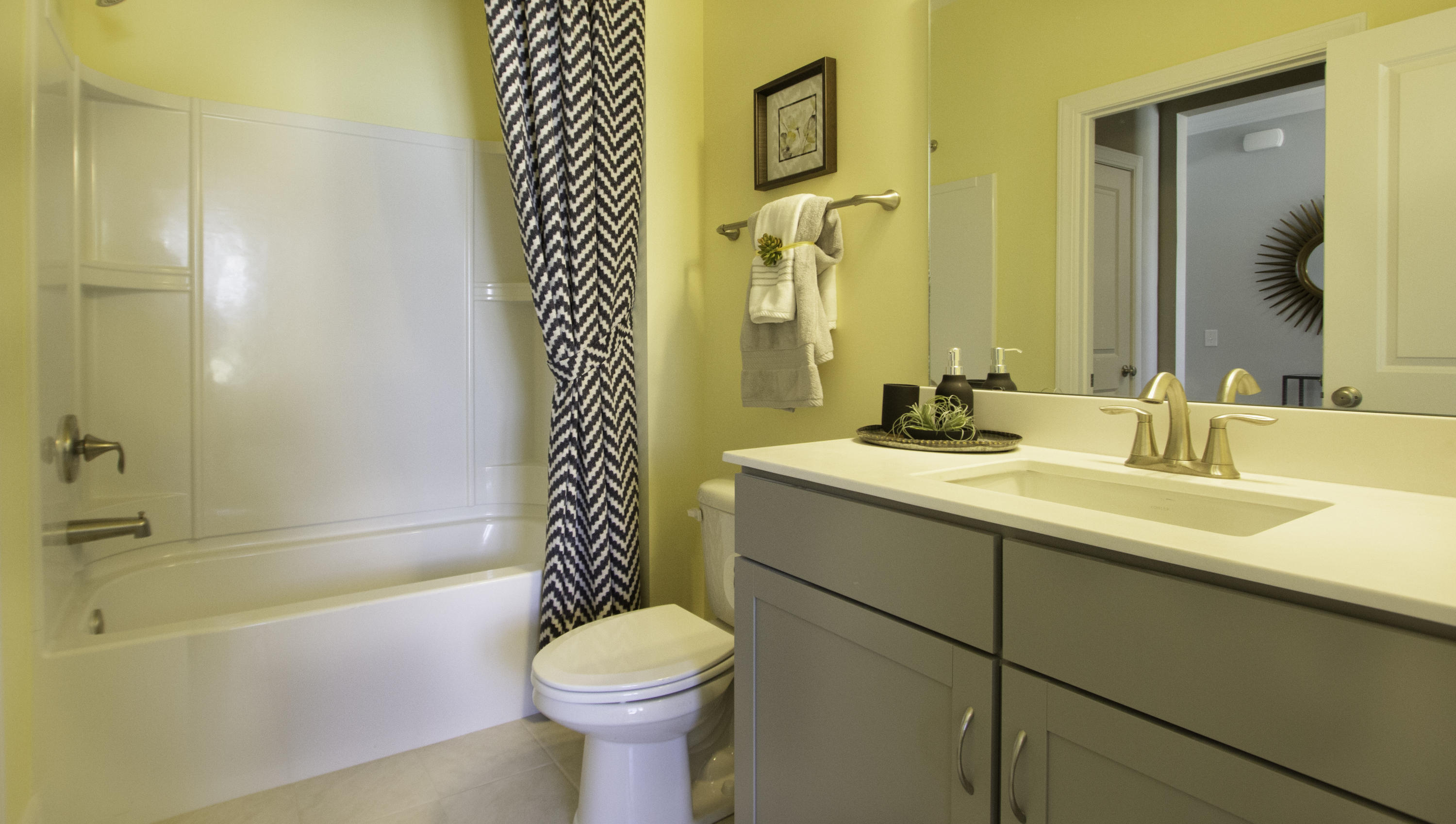 404 Ribiero Drive Summerville, SC 29486 - Photo 11 of 65 Secondary Bath 2