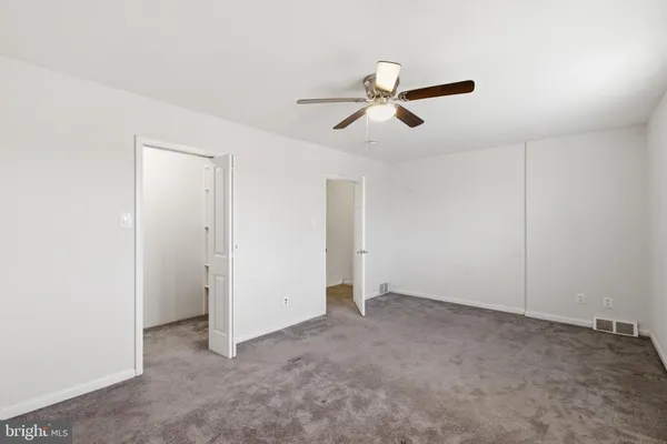 $2,400 | 3351 Morning Glory Road, Philadelphia, PA 19154