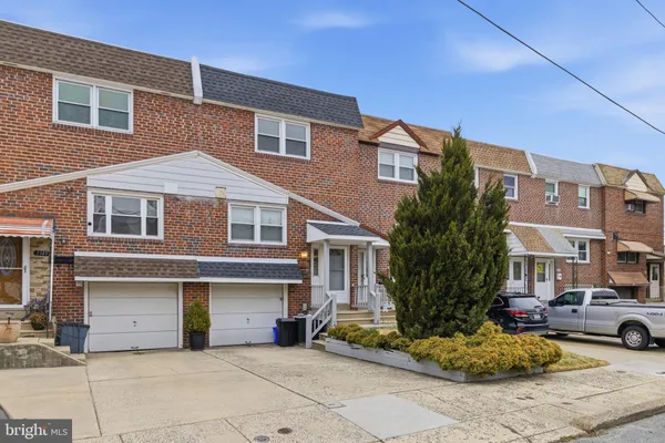 $2,400 | 3351 Morning Glory Road, Philadelphia, PA 19154