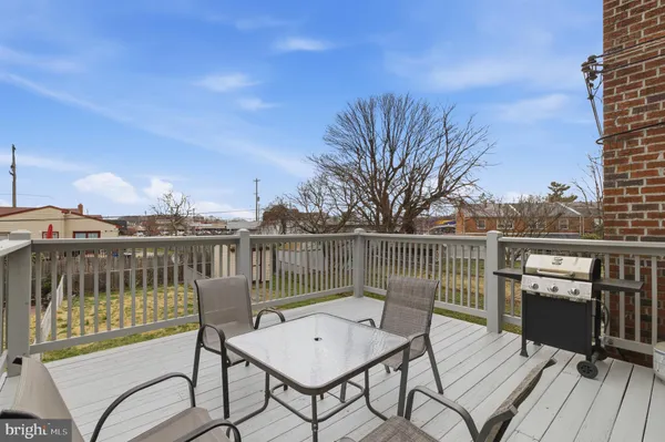 $2,400 | 3351 Morning Glory Road, Philadelphia, PA 19154