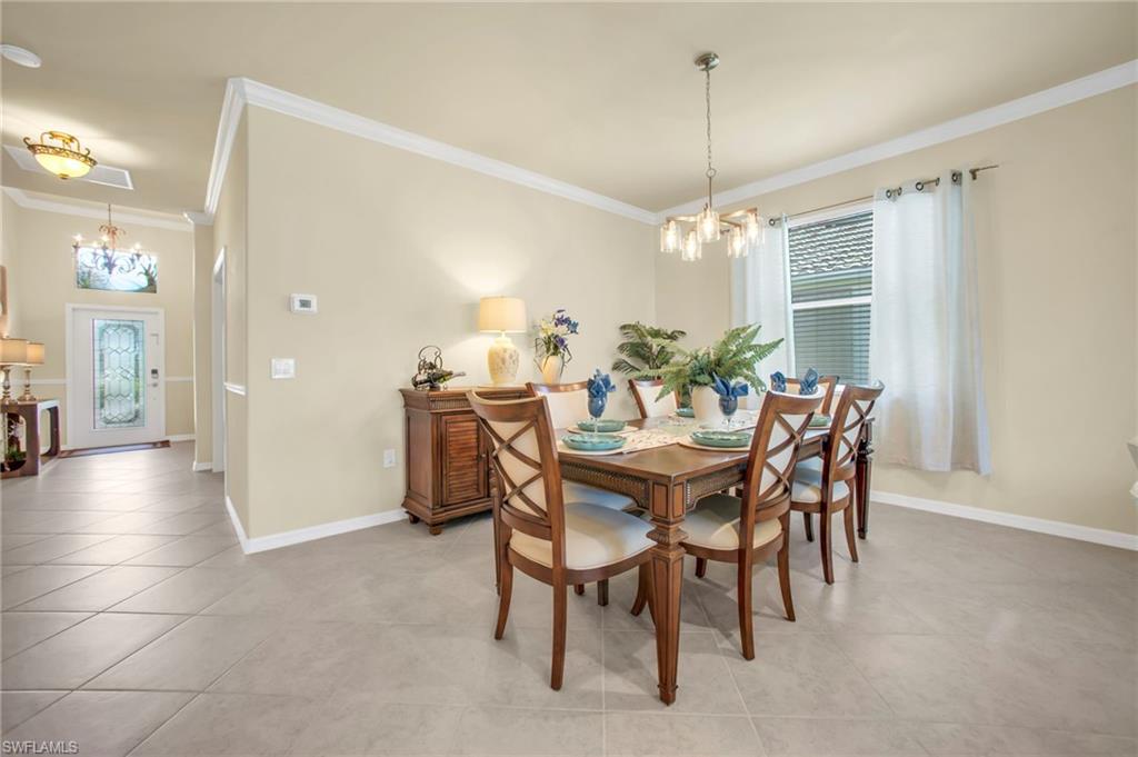 14513 Lanier Court Naples, FL 34114 - Photo 19 of 42 Great room / dining room combo