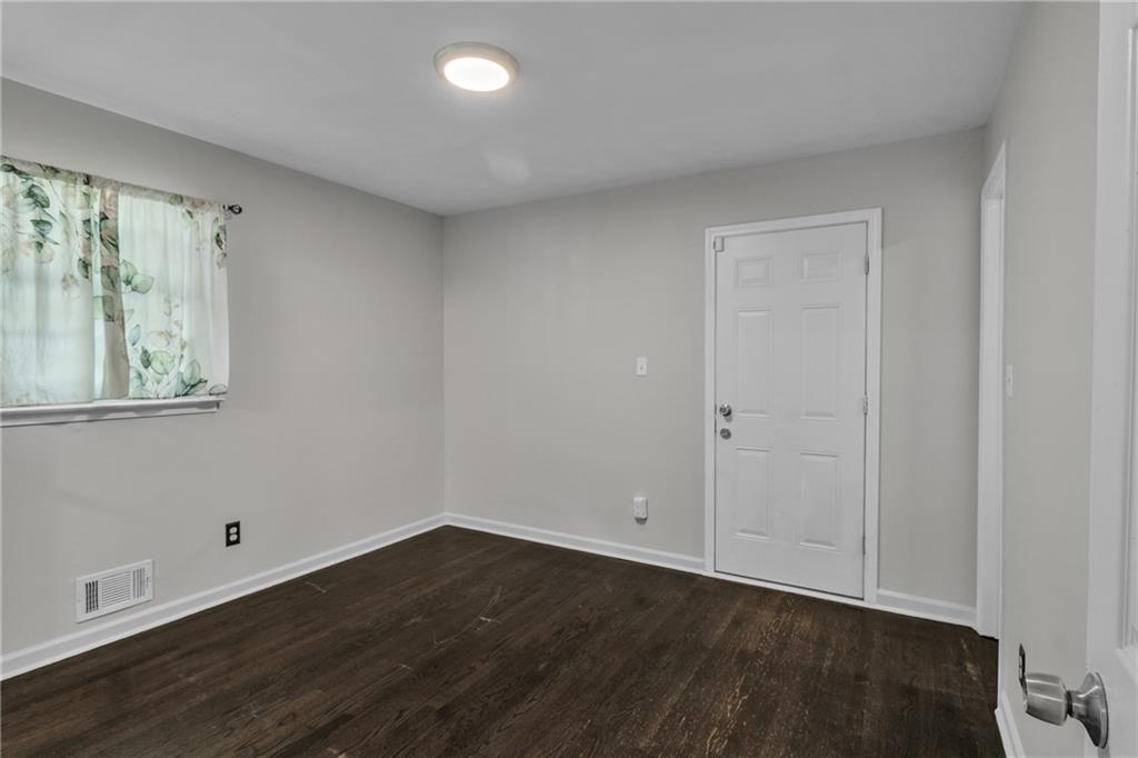 1741 Seayes Road Southwest Mableton, GA 30126 - Photo 19 of 27