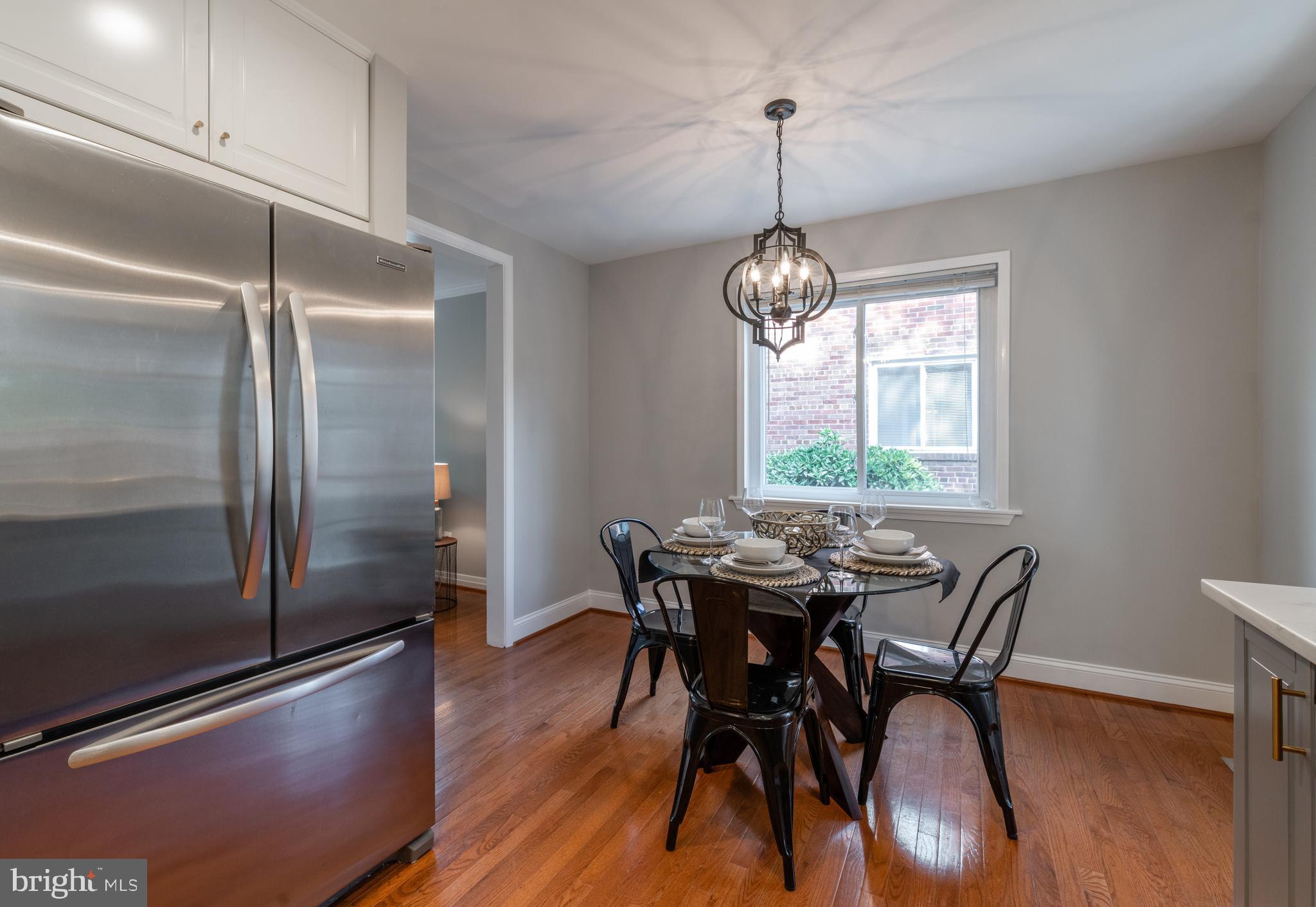 205 East Spring Street Alexandria, VA 22301 - Photo 11 of 51 Kitchen/Dining