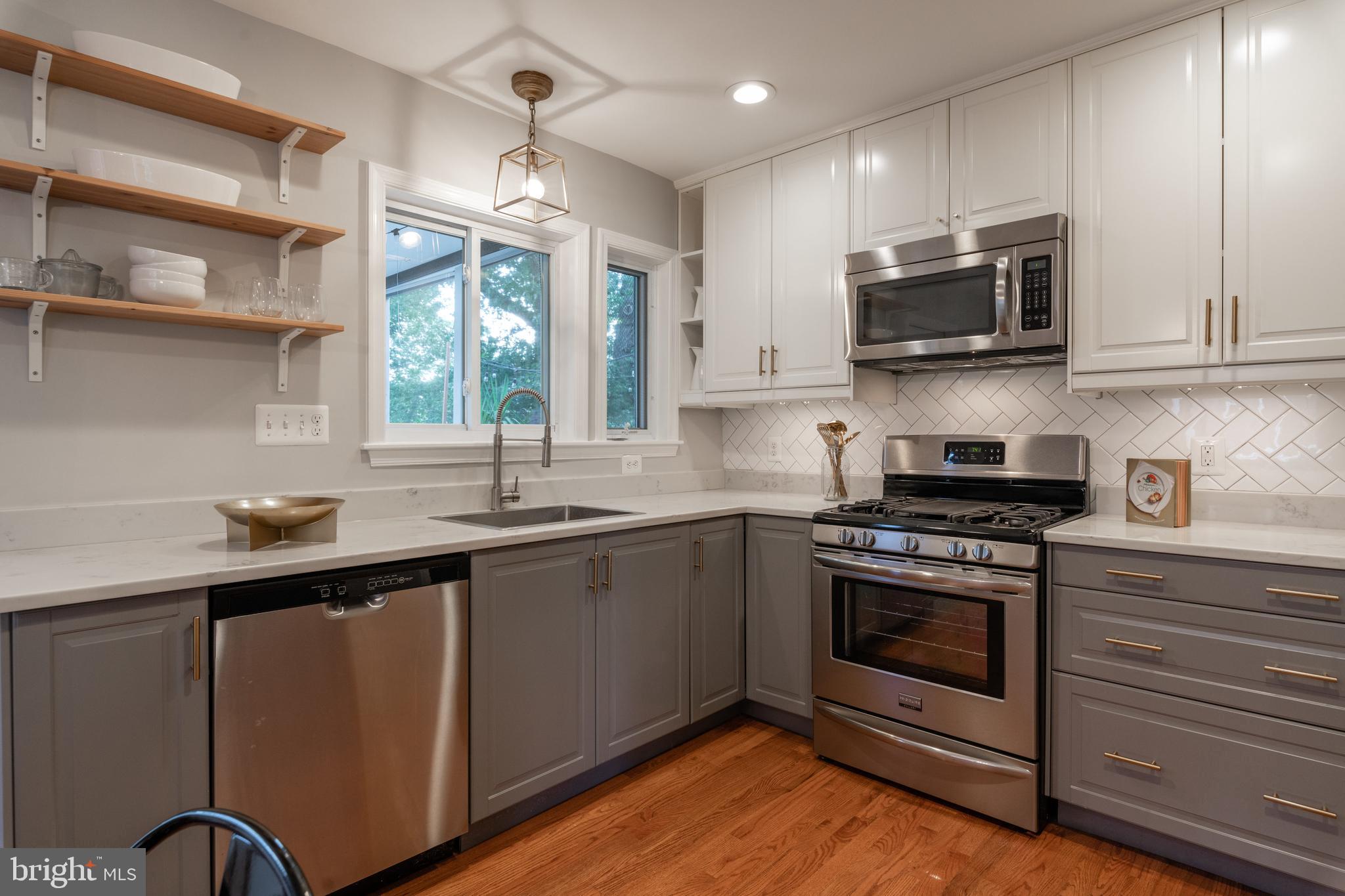 205 East Spring Street Alexandria, VA 22301 - Photo 9 of 51 Kitchen