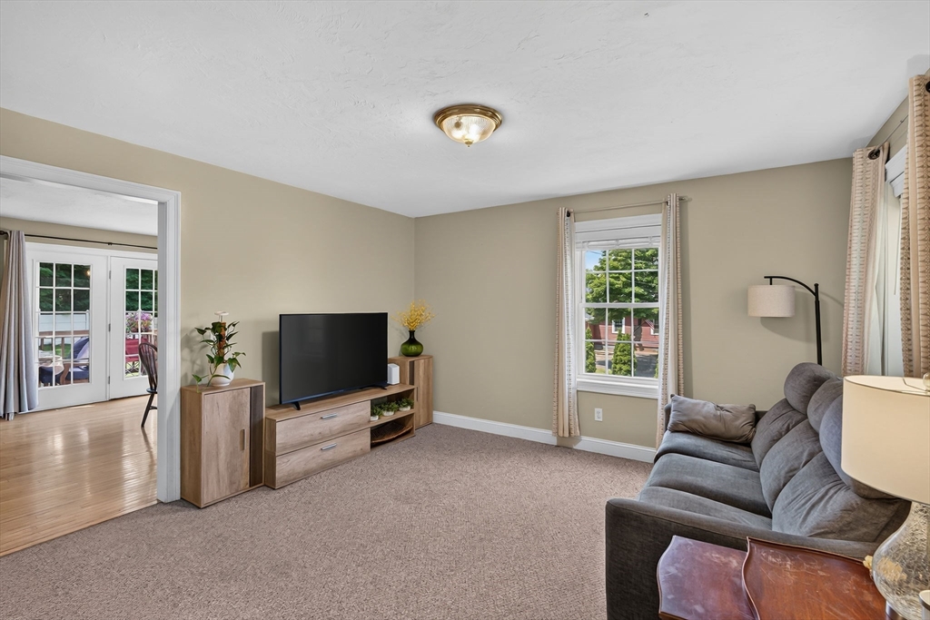 100 Mechanic Street Warren, MA 01083 - Photo 3 of 28