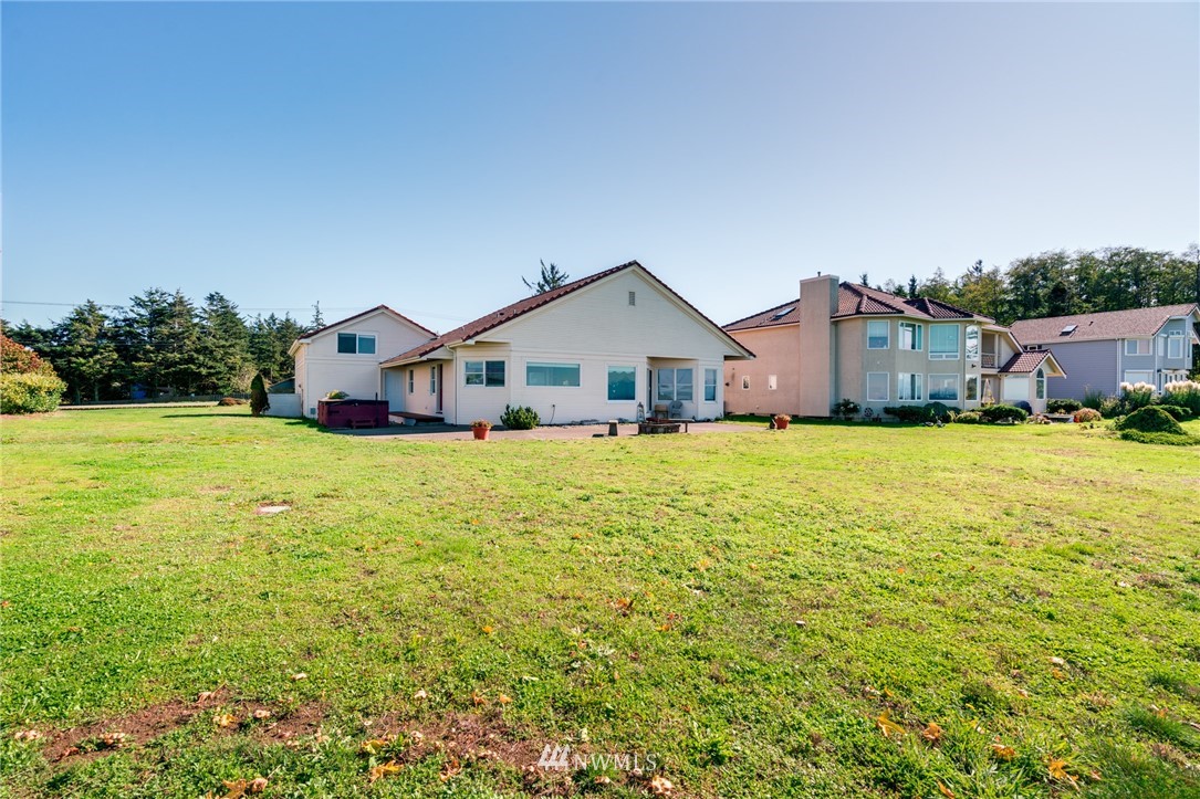 2175 West Beach Road Oak Harbor, WA 98277 - Photo 22 of 25 Gallery Image 22