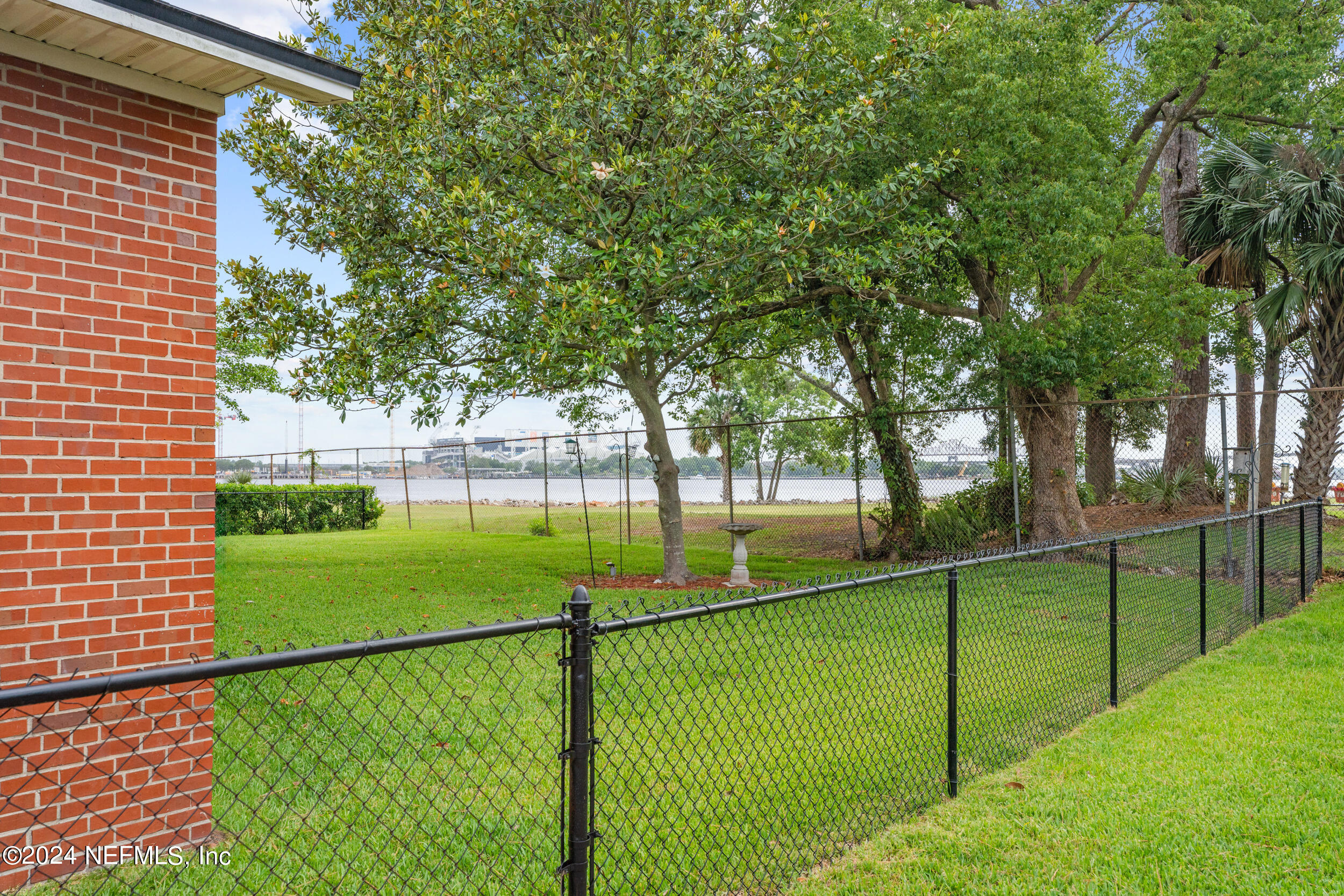 755 Old Hickory Road Jacksonville, FL 32207 - Photo 26 of 30 a view of outdoor space