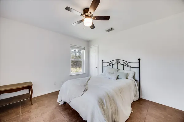 $499,000 | 137 West Oak Drive, Cedar Creek, TX 78612