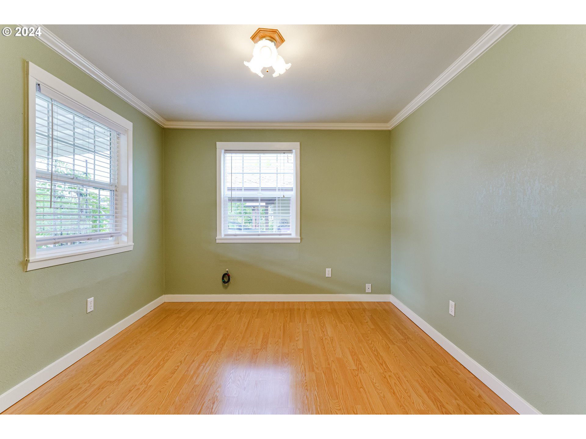 2420 D Street Springfield, OR 97477 - Photo 24 of 37