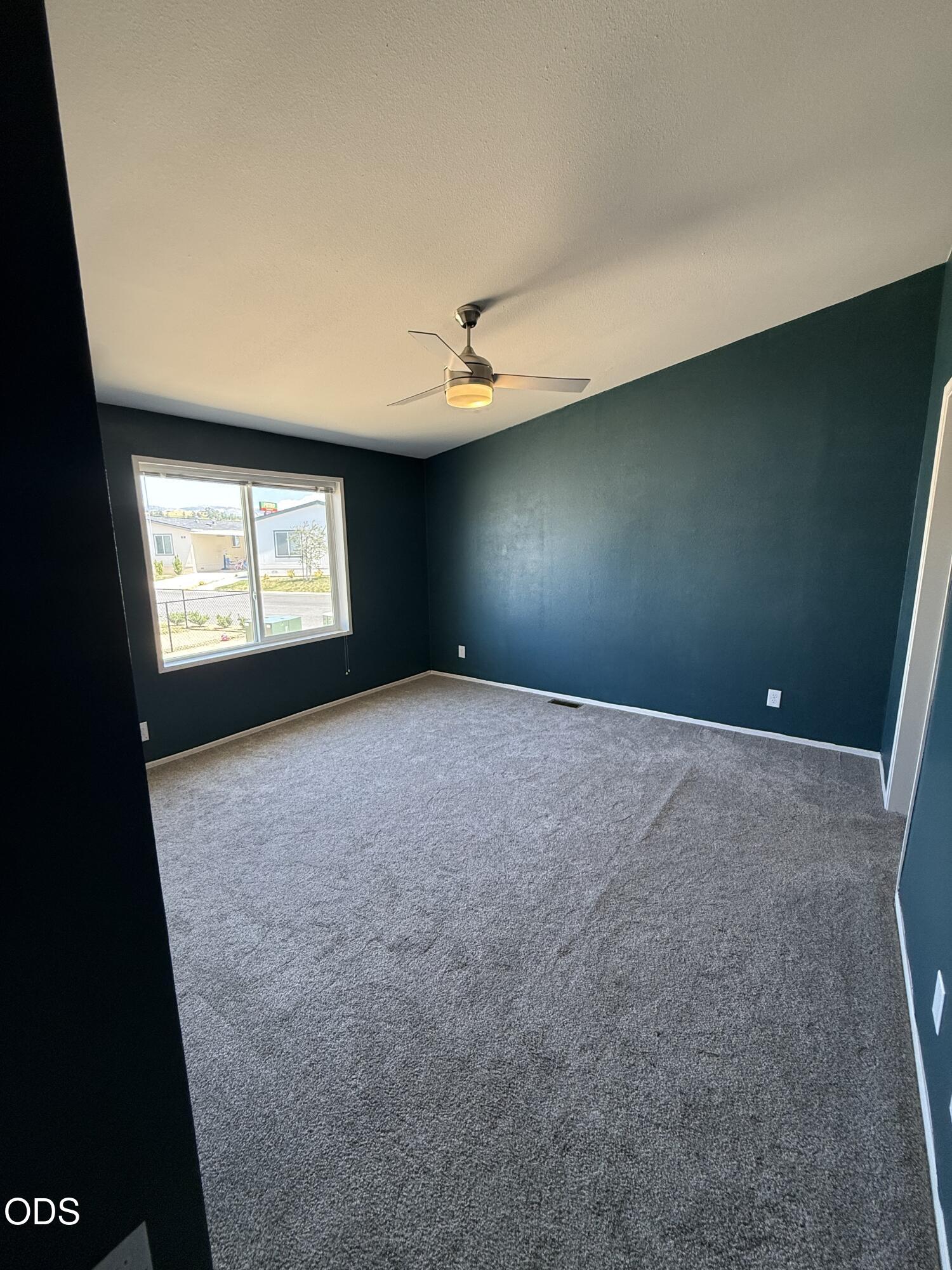 300 Luman Road, Unit 164 Phoenix, OR 97535 - Photo 7 of 17 Gallery Image 7