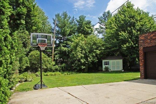 844 Bedford Road Grosse Pointe, MI 48230 - Photo 22 of 25 DSC08957