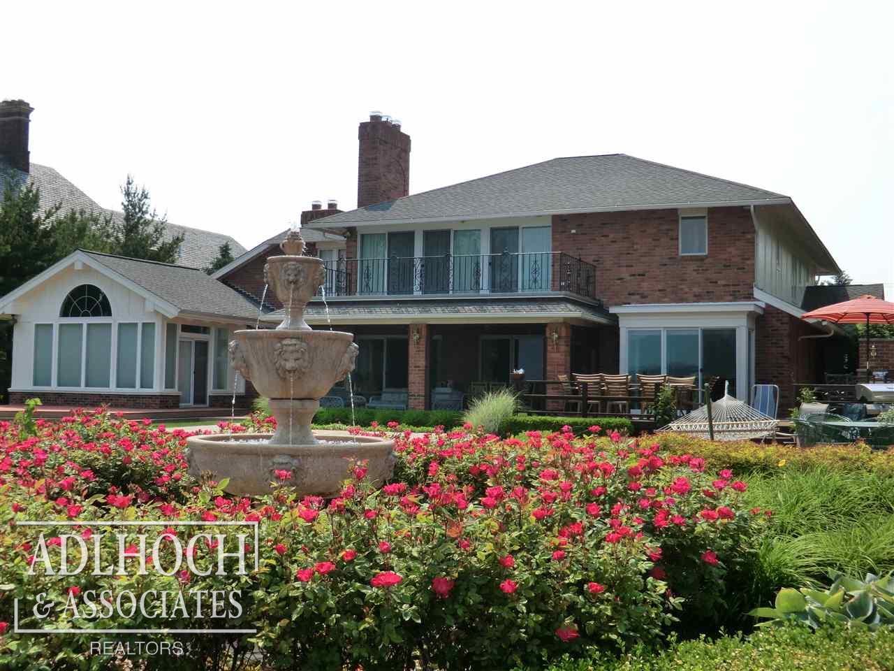 15540 Windmill Point Grosse Pointe, MI 48230 - Photo 23 of 27