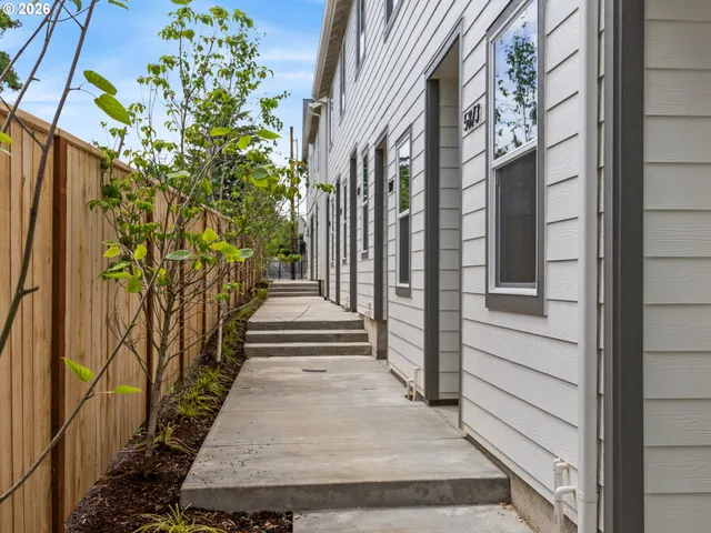 $799,900 | 5871 Northeast Prescott Street, Portland, OR 97218