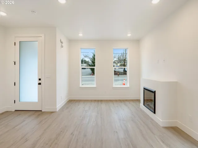 $799,900 | 5871 Northeast Prescott Street, Portland, OR 97218