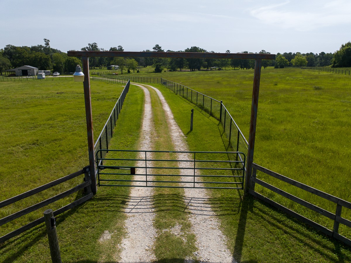 0 Fm 3179 Huntsville, TX 77340 - Photo 3 of 27 a view of a lake with a ocean view