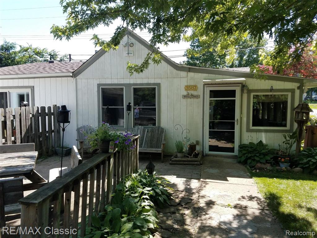 3587 Alida Avenue Rochester Hills, MI 48309 - Photo 4 of 21
