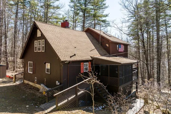 $420,000 | 16 Douglas Drive, Barnstead, NH 03225