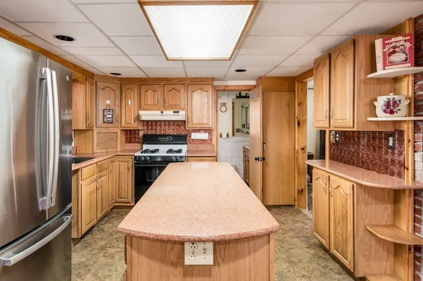 $420,000 | 16 Douglas Drive, Barnstead, NH 03225