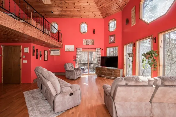 $420,000 | 16 Douglas Drive, Barnstead, NH 03225