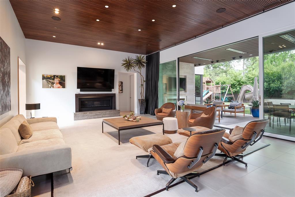 6714 Norway Road Dallas, TX 75230 - Photo 7 of 40