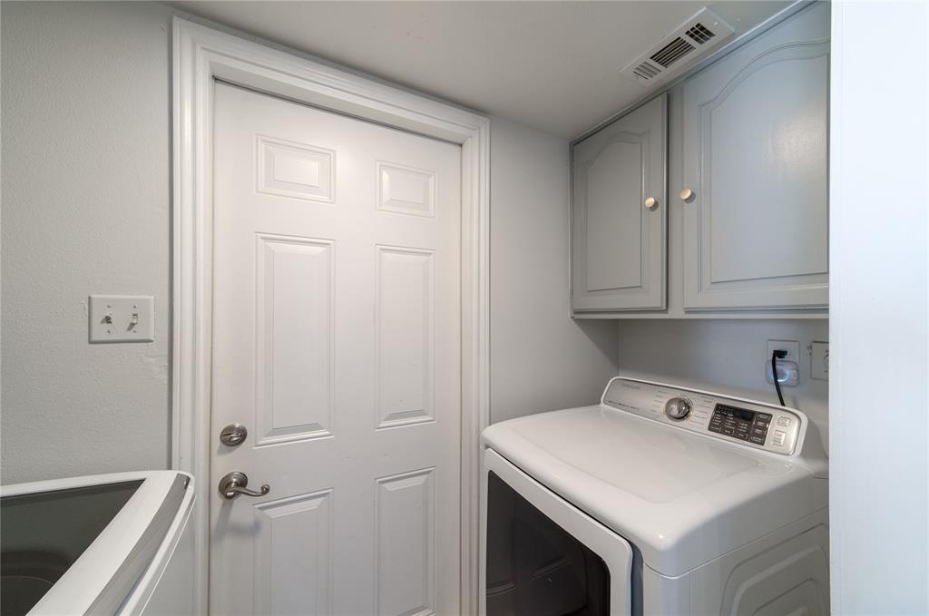 6344 Winton Street Dallas, TX 75214 - Photo 13 of 15