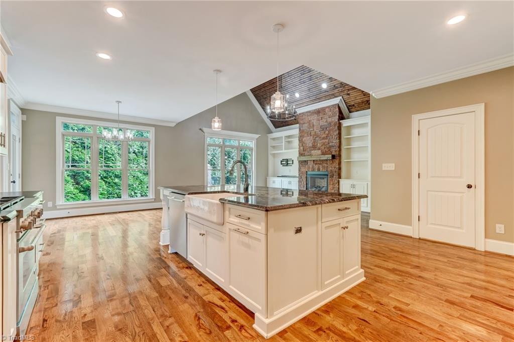 2510 Duck Club Road Greensboro, NC 27410 - Photo 15 of 50 Kitchen