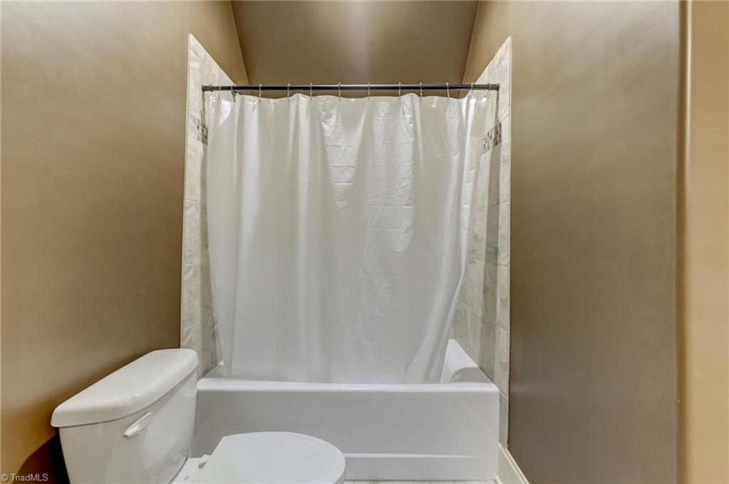 2510 Duck Club Road Greensboro, NC 27410 - Photo 40 of 50 Bathroom