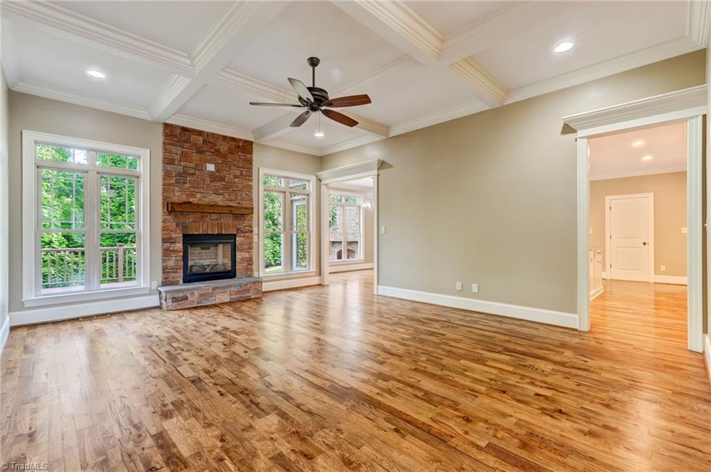 2510 Duck Club Road Greensboro, NC 27410 - Photo 10 of 50 Living Room