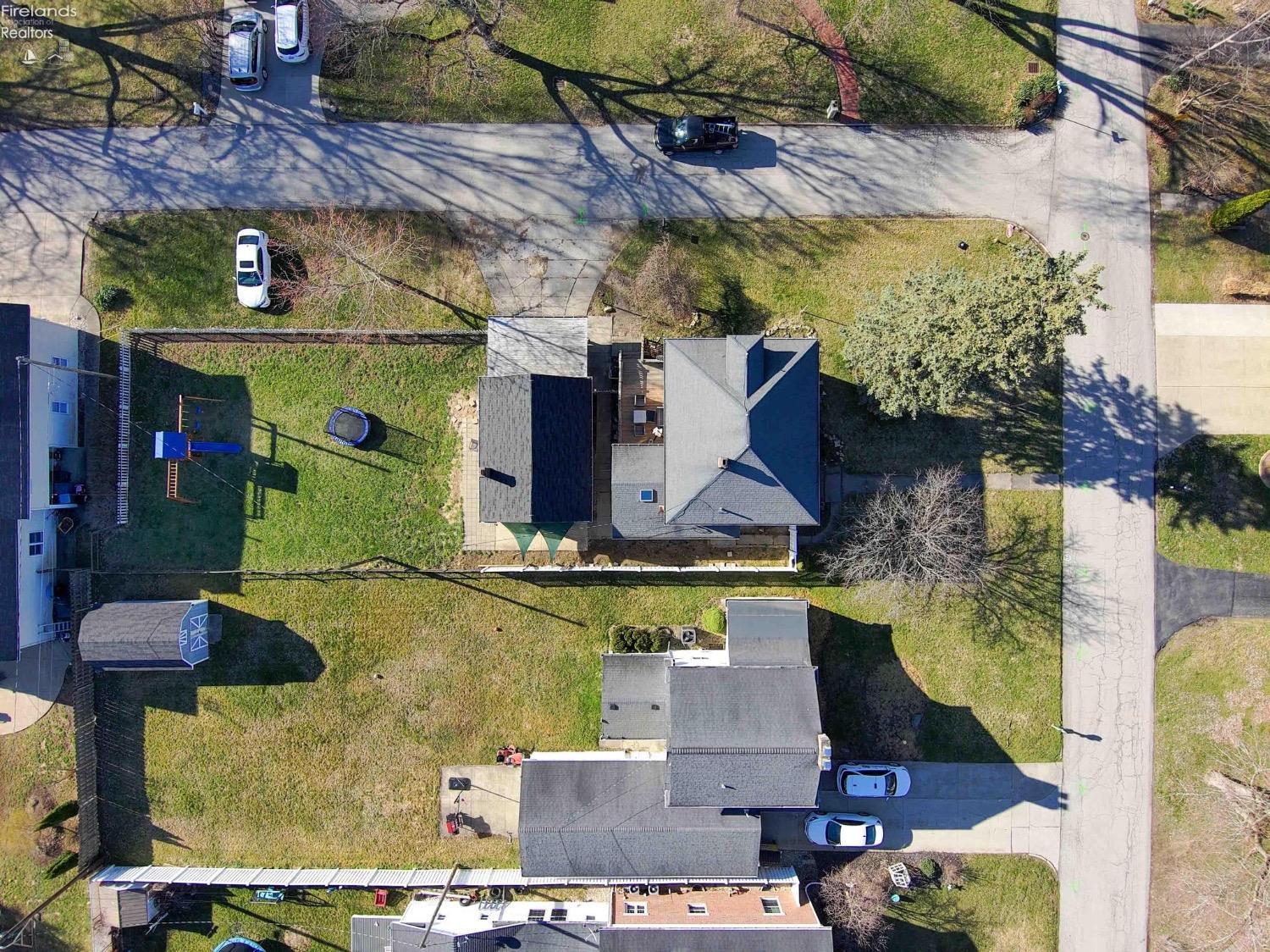 754 Barker Road Fremont, OH 43420 - Photo 12 of 46 Gallery Image 12