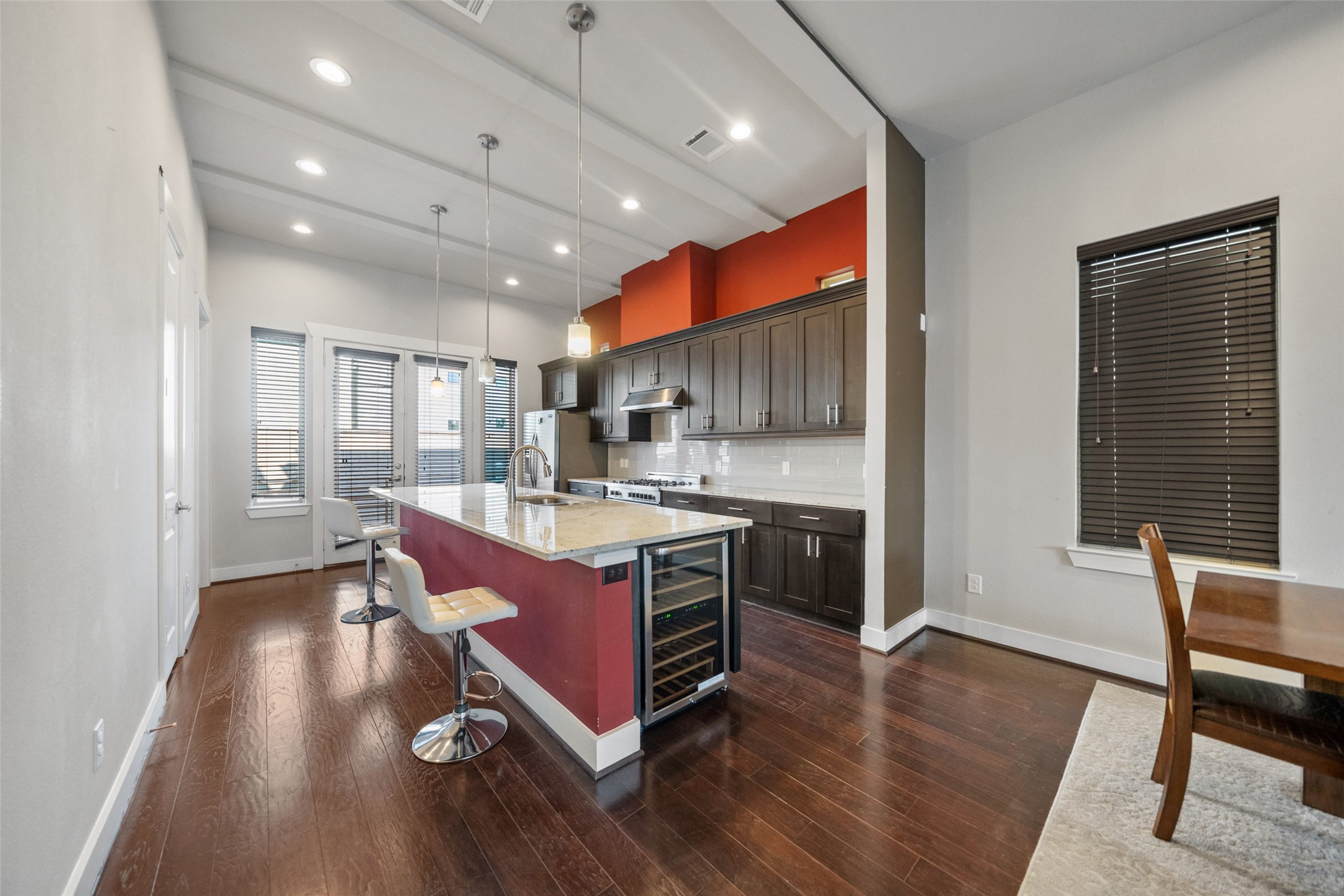 1107 West 16th Street Houston, TX 77008 - Photo 15 of 29