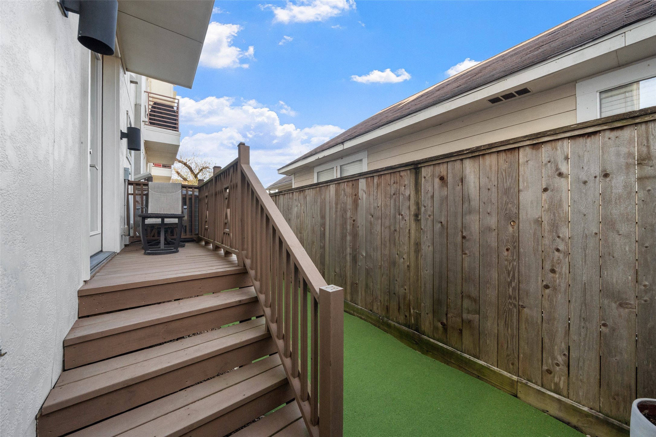 1107 West 16th Street Houston, TX 77008 - Photo 5 of 29