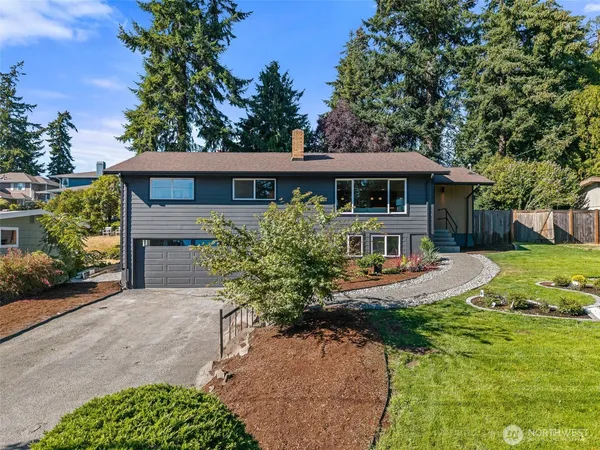 $1,349,950 | 1836 Northwest 197th Street, Shoreline, WA 98177