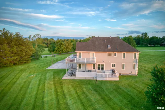 $599,000 | 6381 Tyner Lane, Marion, IL 62959