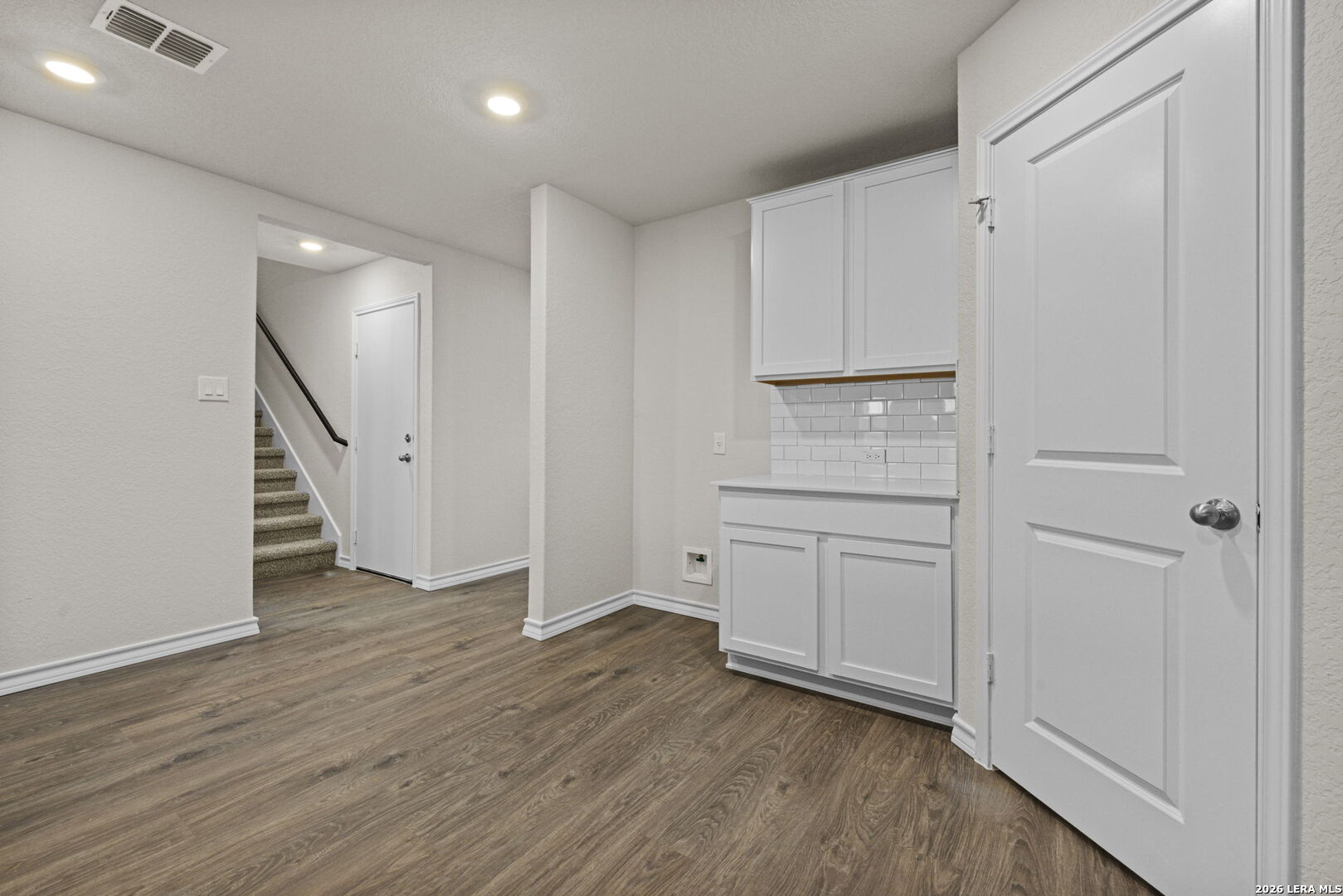 5015 Rancagua Converse, TX 78109 - Photo 8 of 31