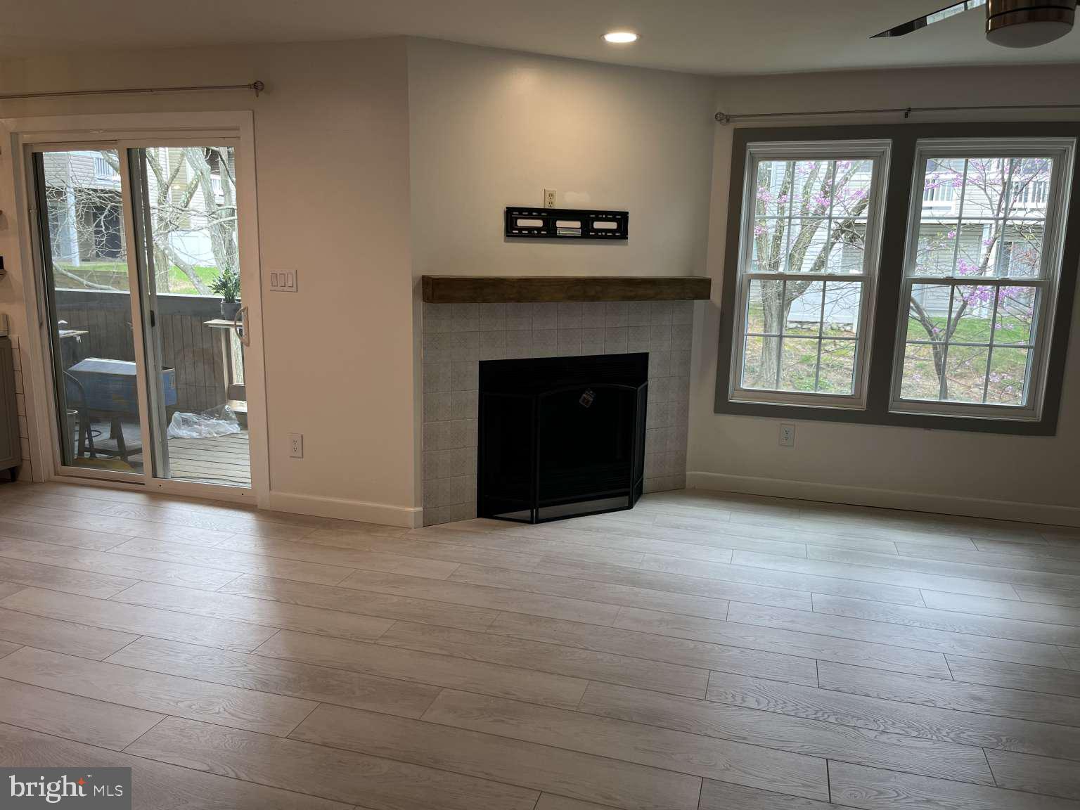 7808 Spinnaker Road, Unit 21 Laurel, MD 20707 - Photo 3 of 25 Gallery Image 3