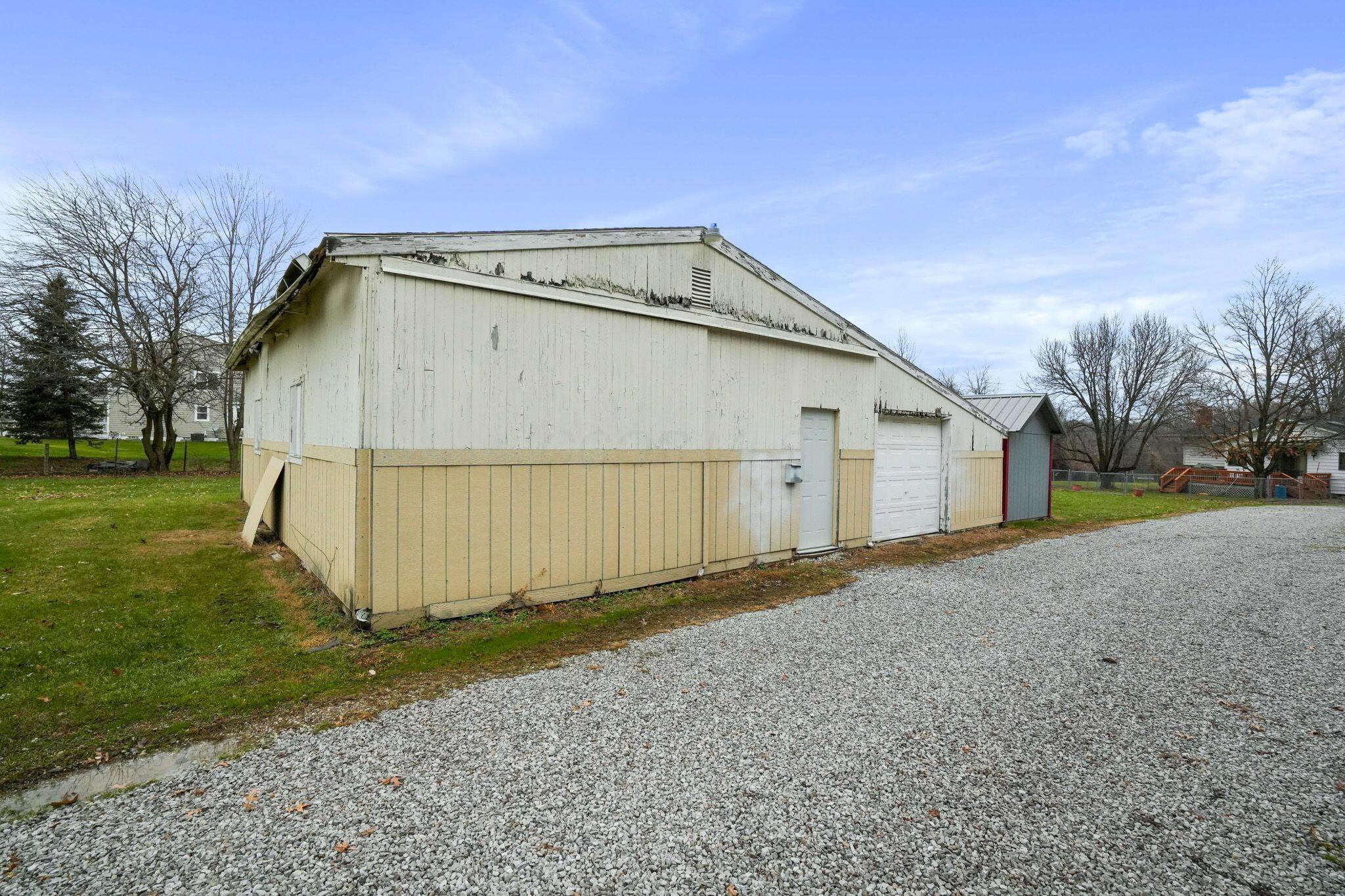 2840 Rutherford Road Powell, OH 43065 - Photo 27 of 47 32-web-or-mls-DSC00922