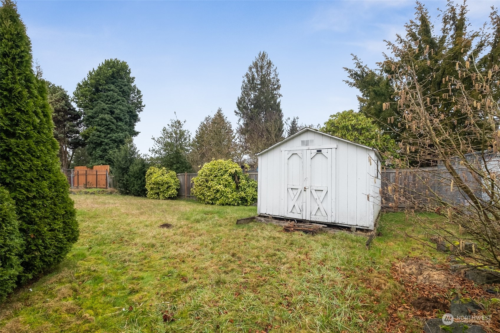 10810 Southeast 182nd Street Renton, WA 98055 - Photo 22 of 24 a view of small garden