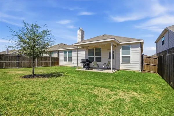 $325,000 | 2336 Old Pecos Trail, Fort Worth, TX 76131