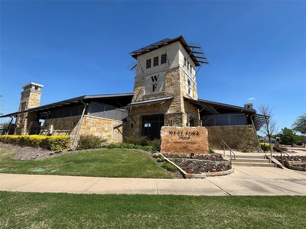 $325,000 | 2336 Old Pecos Trail, Fort Worth, TX 76131